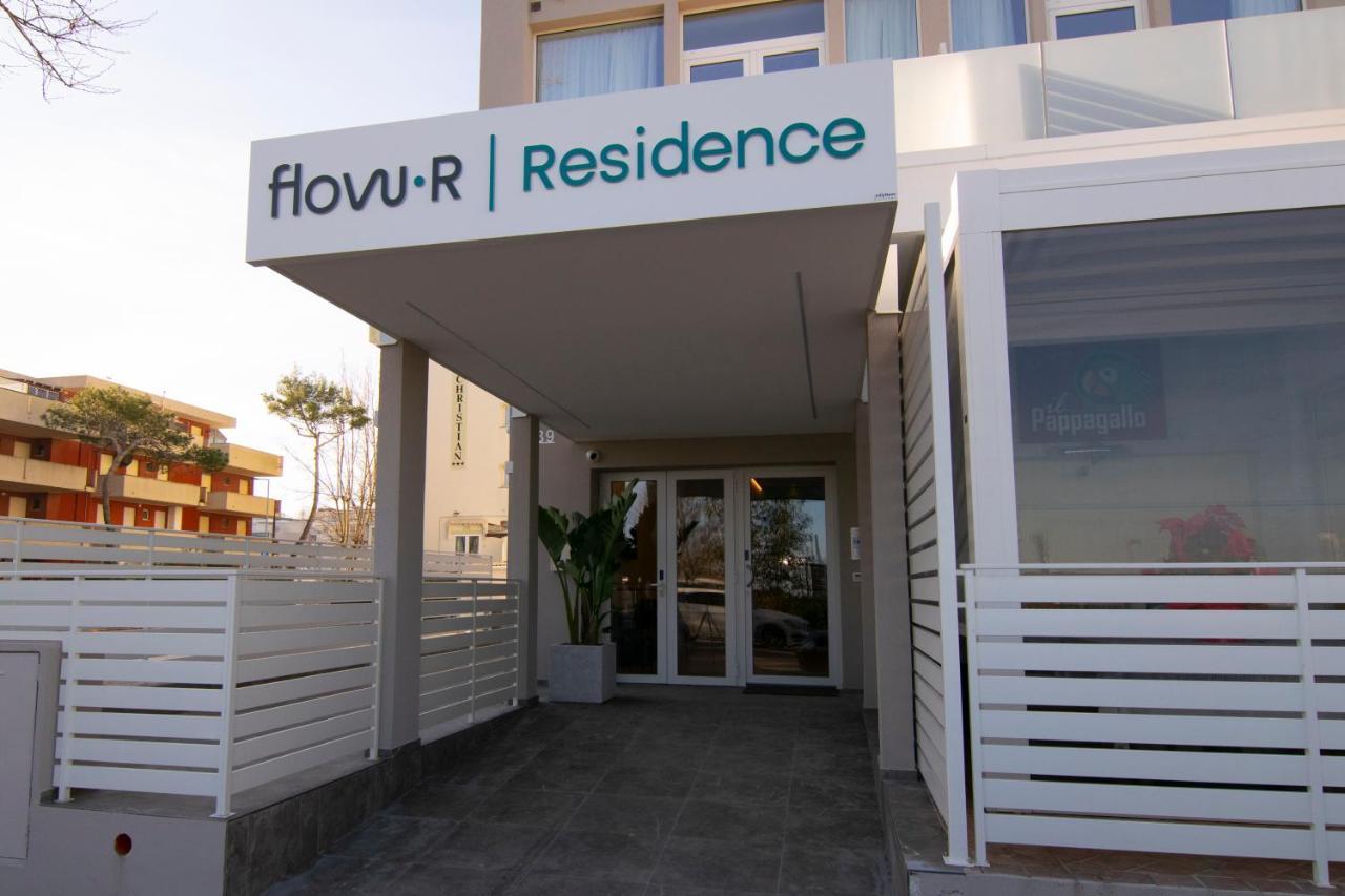 Residence Flow-R Riccione Exteriör bild