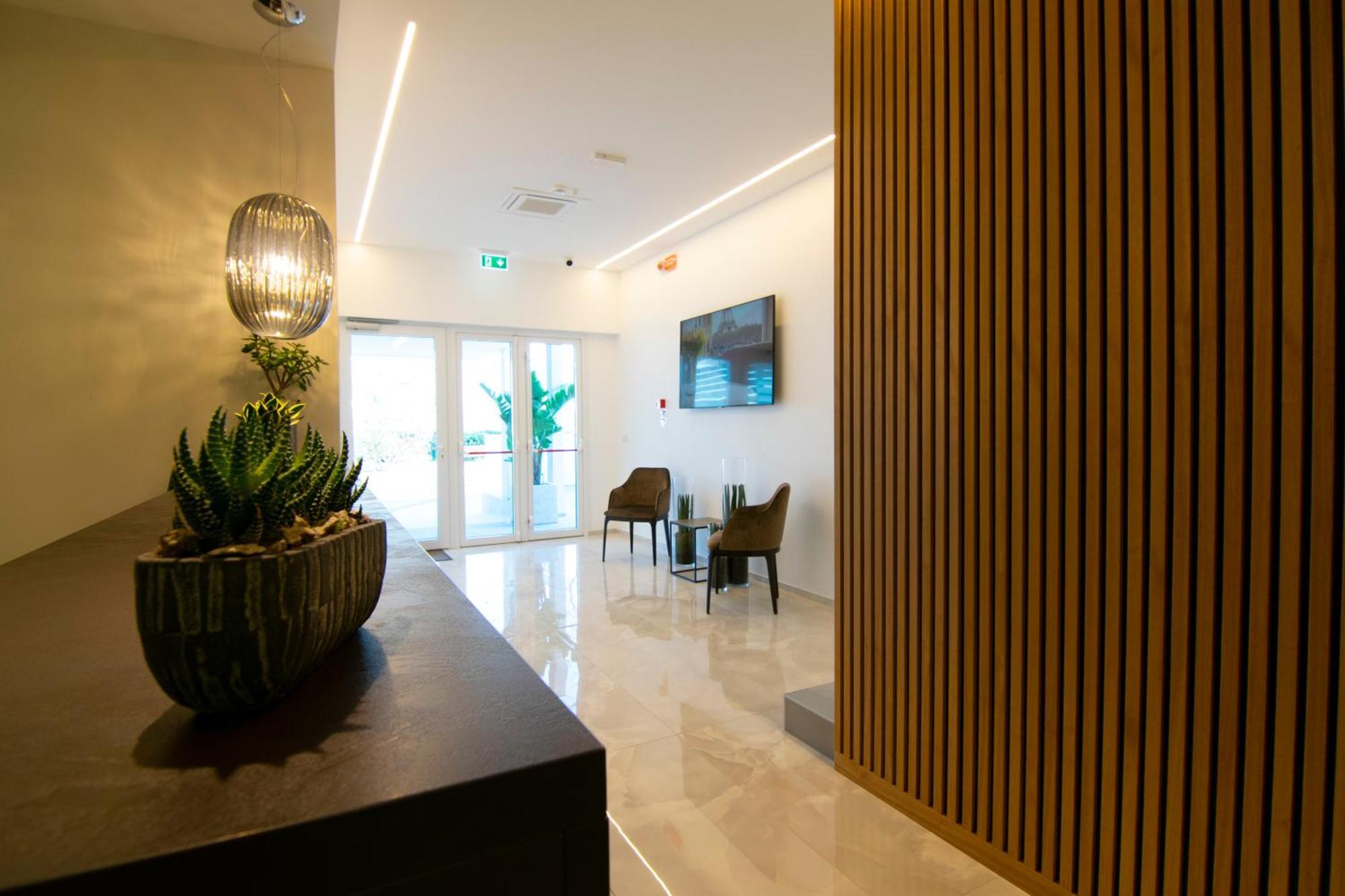 Residence Flow-R Riccione Exteriör bild